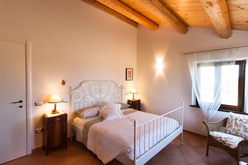 Casa Vacanze Angelica Ostra Vetere Exterior foto